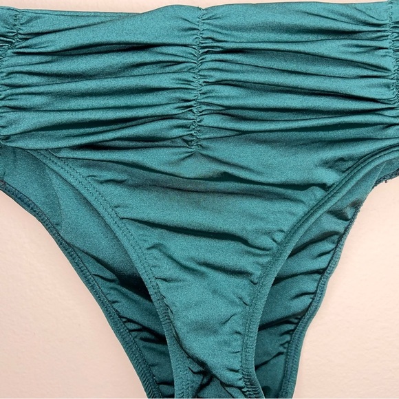 Small Despi Green Ruched Swim Bottom Emerald Textured Stretch Swimwear Beach - Picture 14 of 15